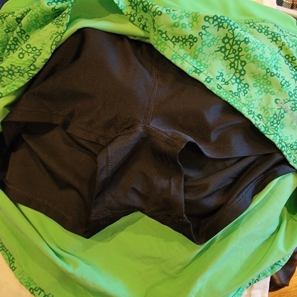 Patagonia Nine Trails Green Geometric Design Running Skirt Skort Tennis Size S - Picture 7 of 16